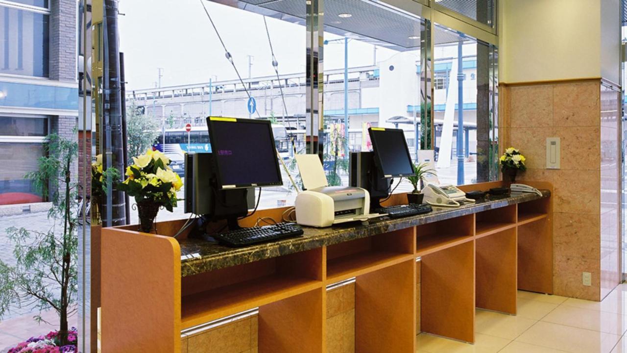 Toyoko Inn Aioi Eki Shinkansen Guchi Buitenkant foto